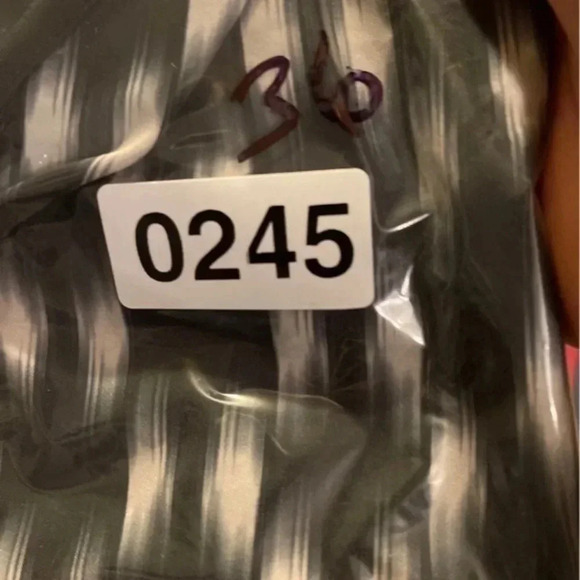 NIKE Dri-Fit running shorts
Size: medium - Picture 9 of 10